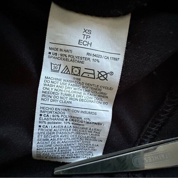 Old Navy Active Pullover Womens XS Black Cloudmotion Go-Dry Cool 1/4 Zip Stretch - Picture 10 of 10